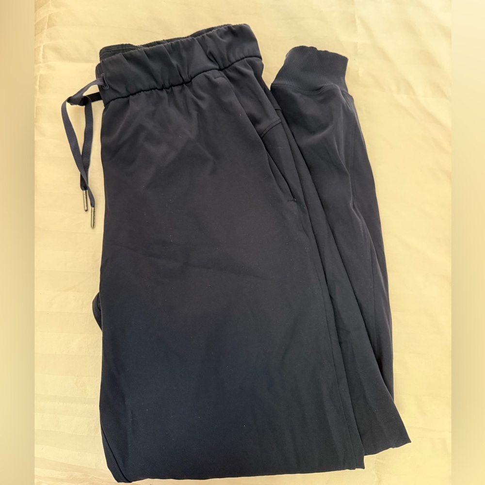Lululemon Women’s Navy Joggers | Women’s 6